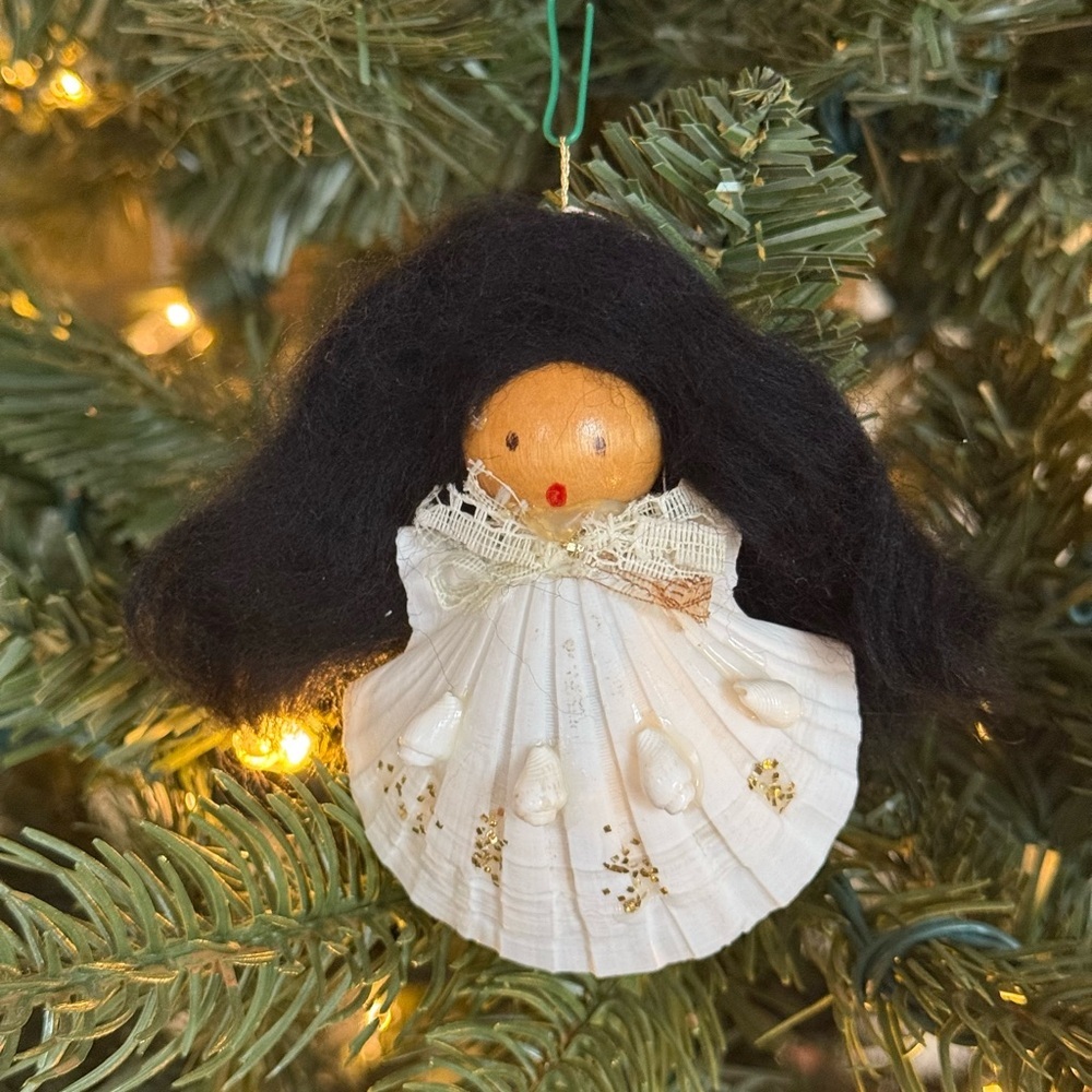 Vintage 1968 Handcrafted Seashell Wooden Angel Ornament